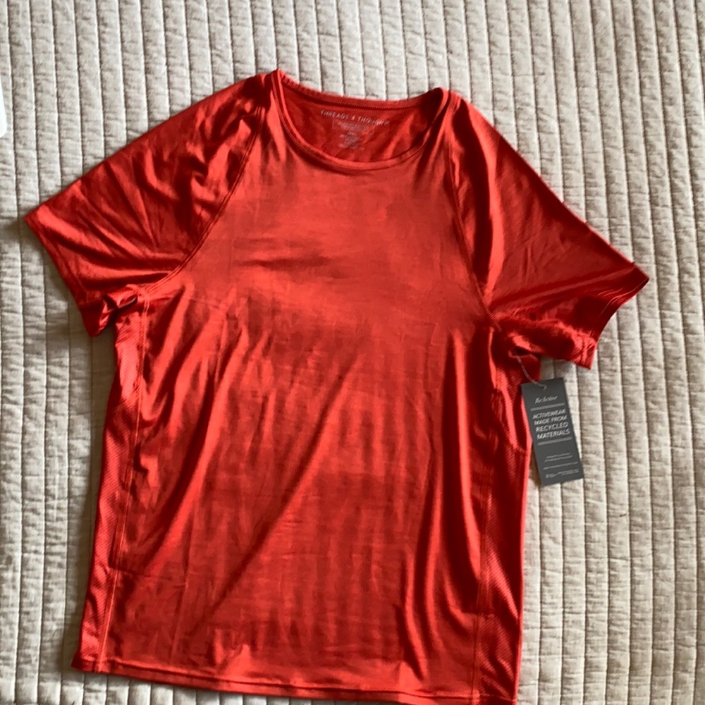 NWT Threads 4 Thought activewear top, sz Small, cayenne orange